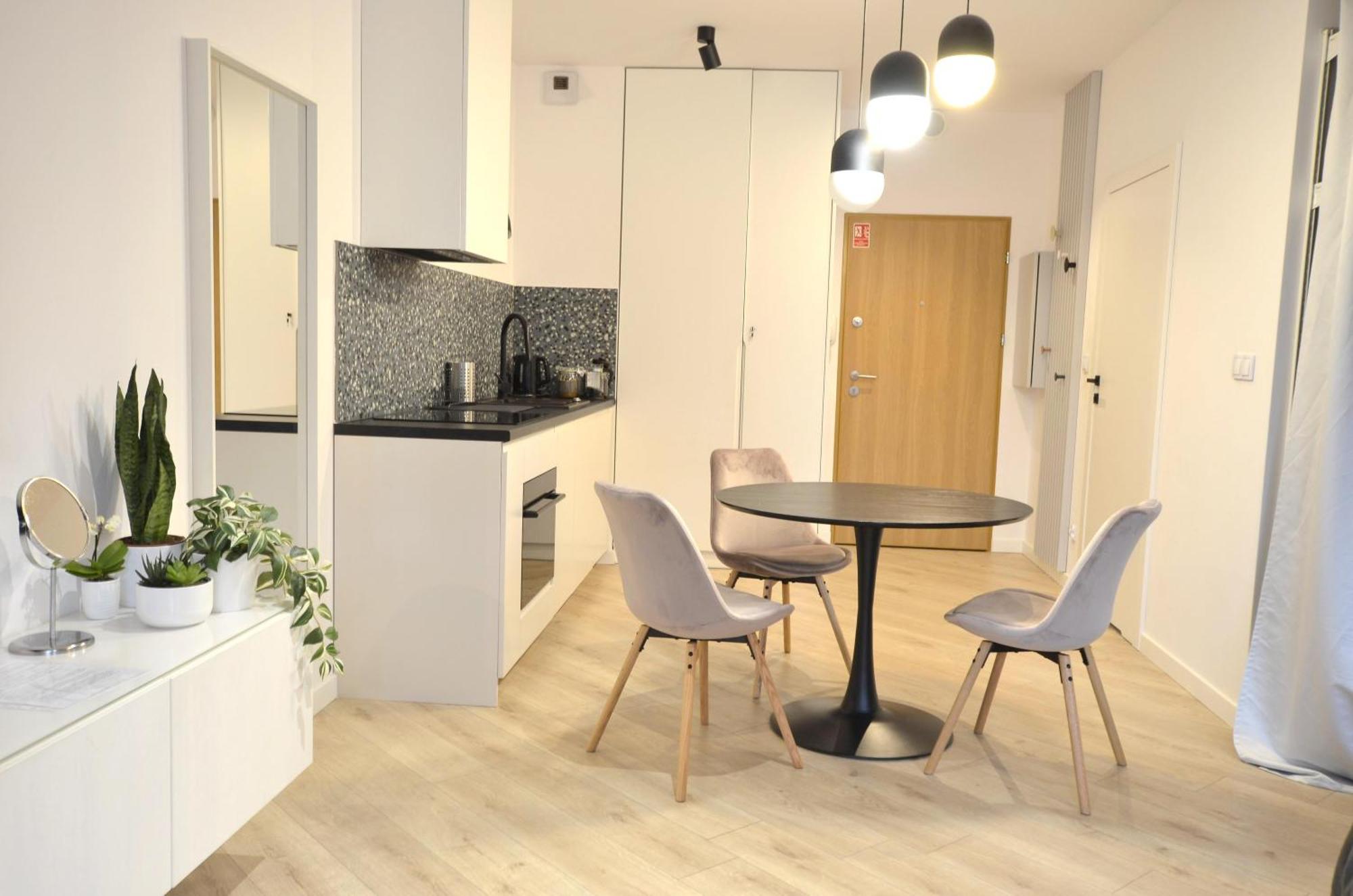 Private Parking, Secure Building - Central Apartments Old Town & Main Station 그단스크 외부 사진