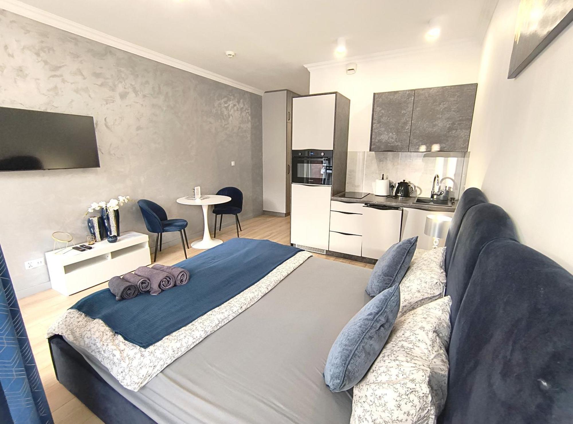 Private Parking, Secure Building - Central Apartments Old Town & Main Station 그단스크 객실 사진